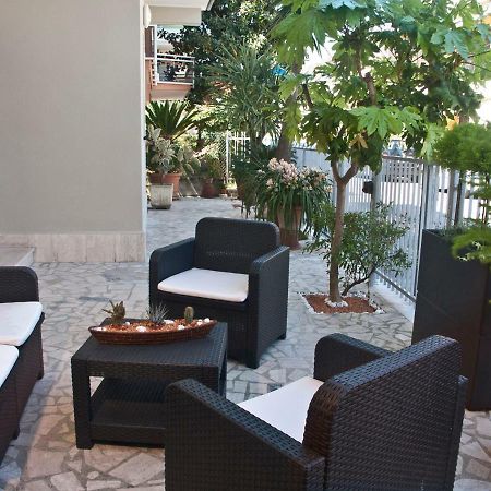 ألبا أدرياتيكا Alba D'Abruzzo Bed And Breakfast المظهر الخارجي الصورة
